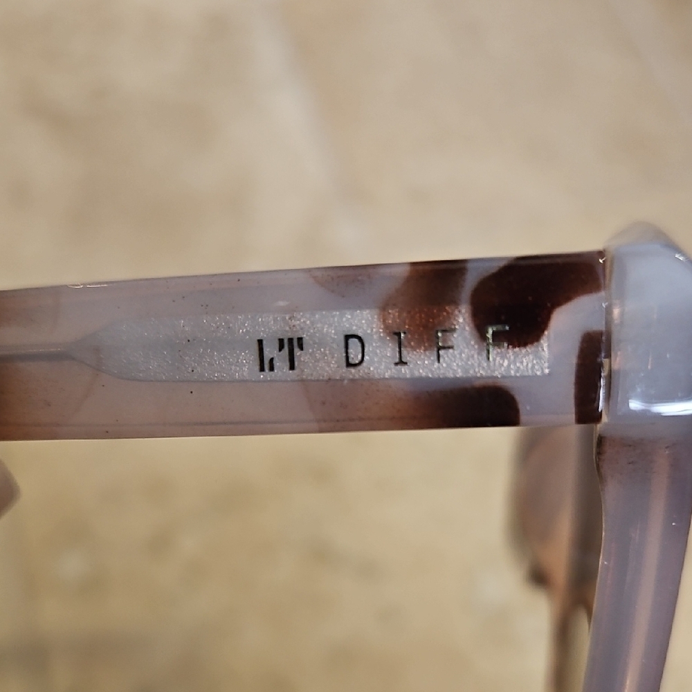 Diff Eyewear Tortoise Shell Sunglasses - image 2